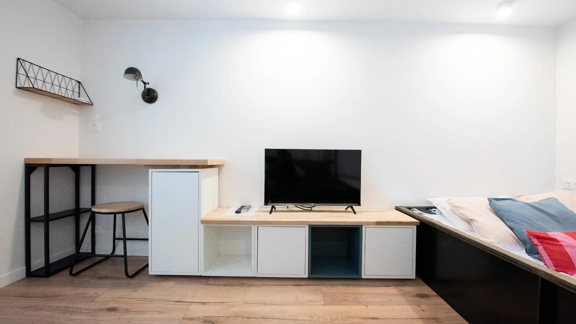 Le Chanceux Fabuleux Duplex En Design, Pour Loisir En Couple Ou Congres Cannes 0*,  France